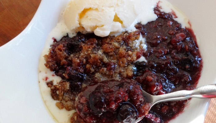 Gluten-Free Blueberry & BlackBerry Crisp Recipe